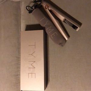 Tyme Iron Pro 2 in 1 hair curler & straightener
